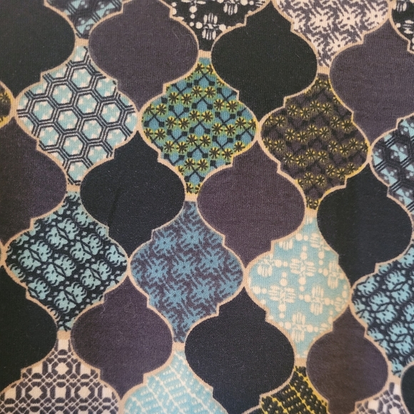 NWT Lularoe Classic T shirt Patchwork Print - Picture 2 of 5